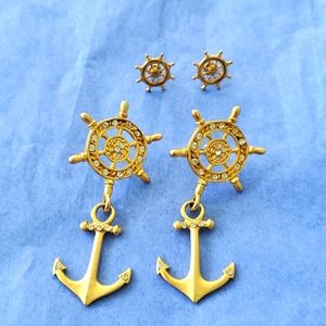 Anchor and shipwheel earrings